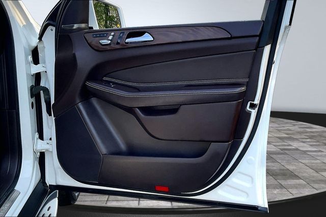 2019 Mercedes-Benz GLS GLS 450 4MATIC SUV - 23015799 - 16