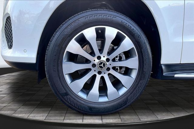 2019 Mercedes-Benz GLS GLS 450 4MATIC SUV - 23015799 - 40