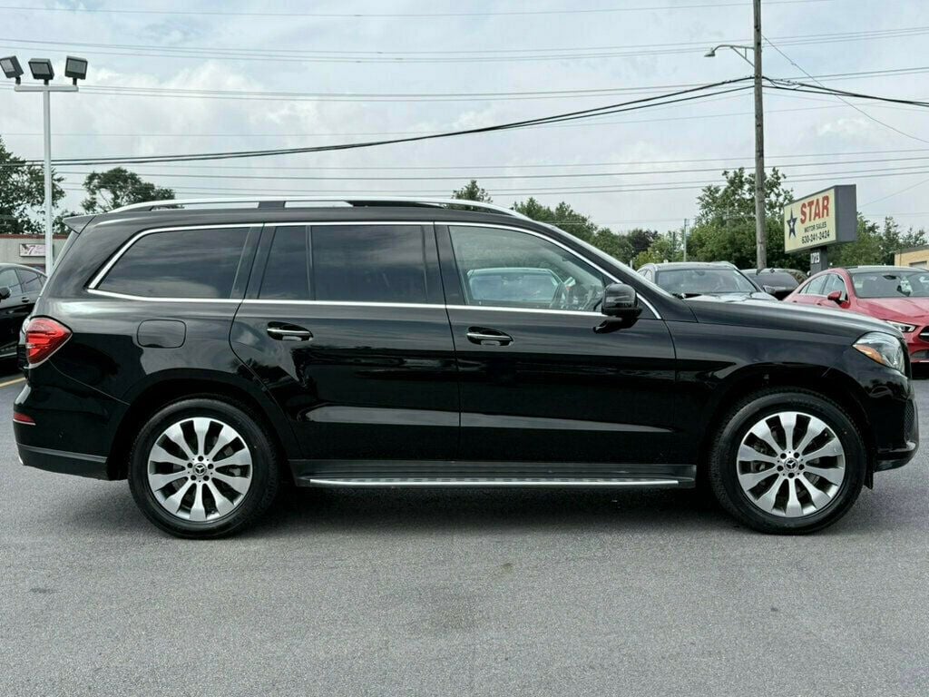 2019 Mercedes Benz GLS 450 4MATIC photo 16