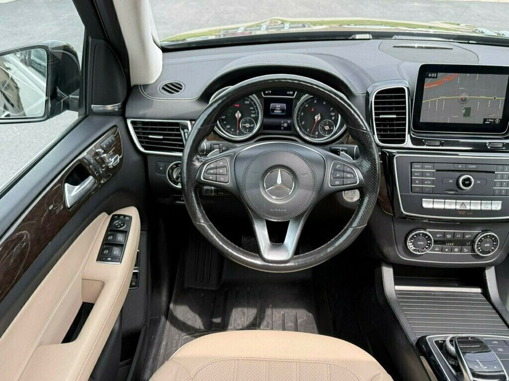 2019 Mercedes Benz GLS 450 4MATIC photo 22