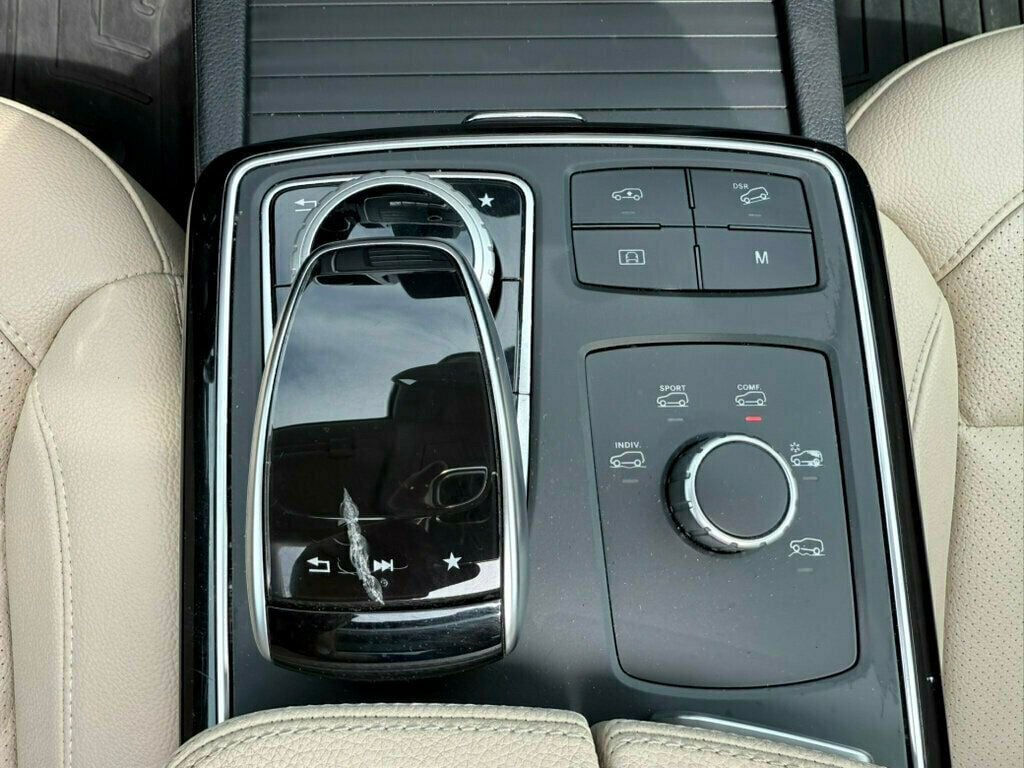 2019 Mercedes Benz GLS 450 4MATIC photo 31