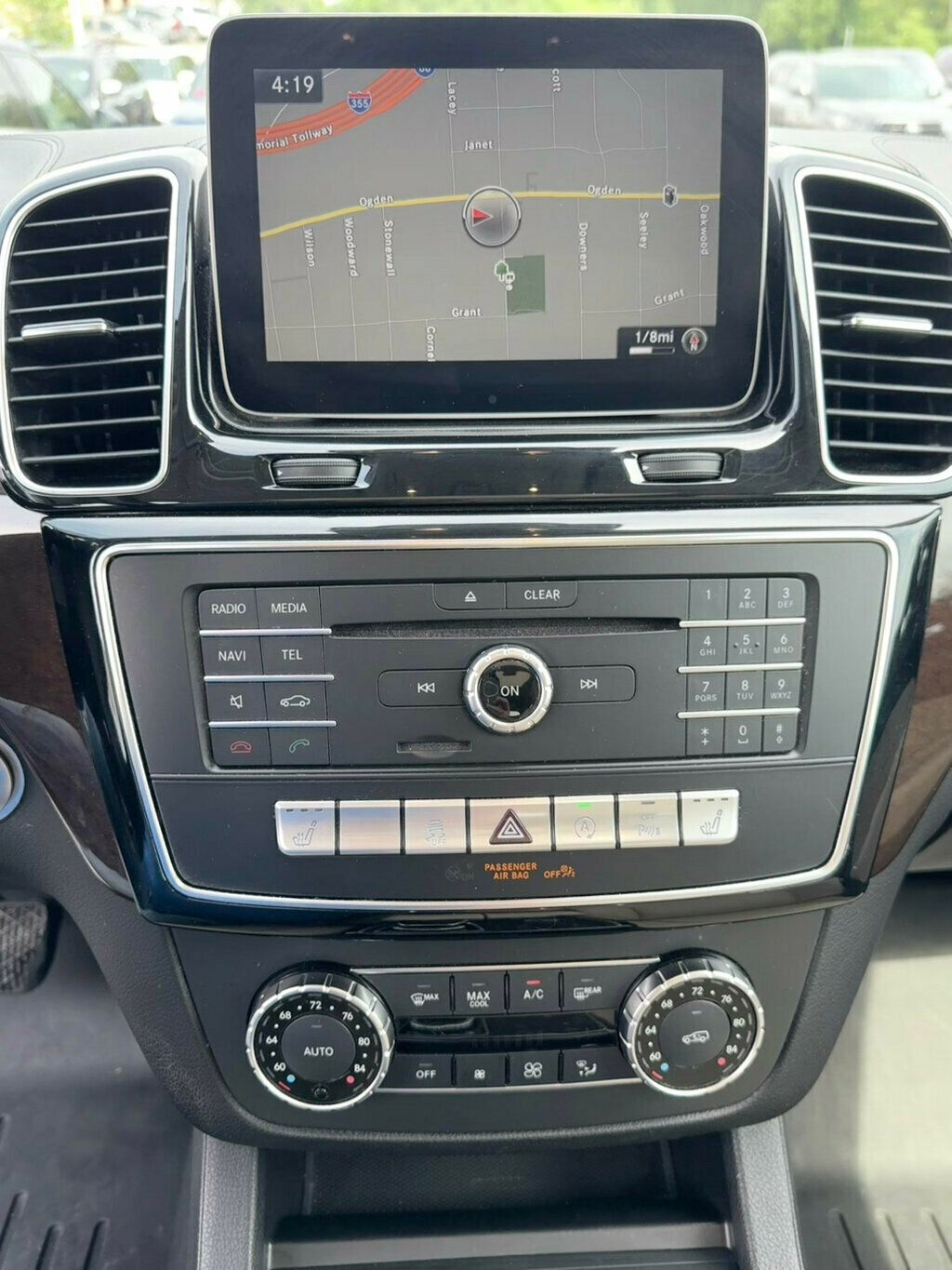 2019 Mercedes Benz GLS 450 4MATIC photo 34