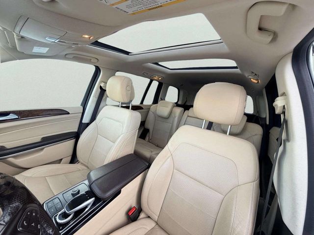 2019 Mercedes-Benz GLS GLS 550 4MATIC SUV - 23045962 - 24