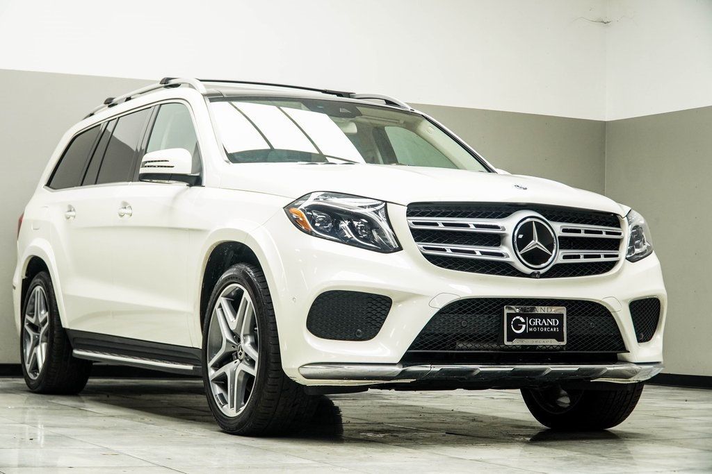 2019 Mercedes Benz GLS 550 4MATIC photo 4