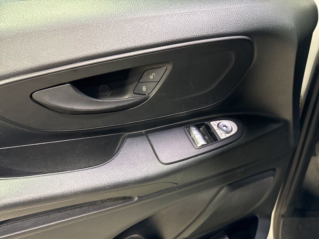 2019 Mercedes-Benz Metris Cargo Van Cargo - 23035487 - 27