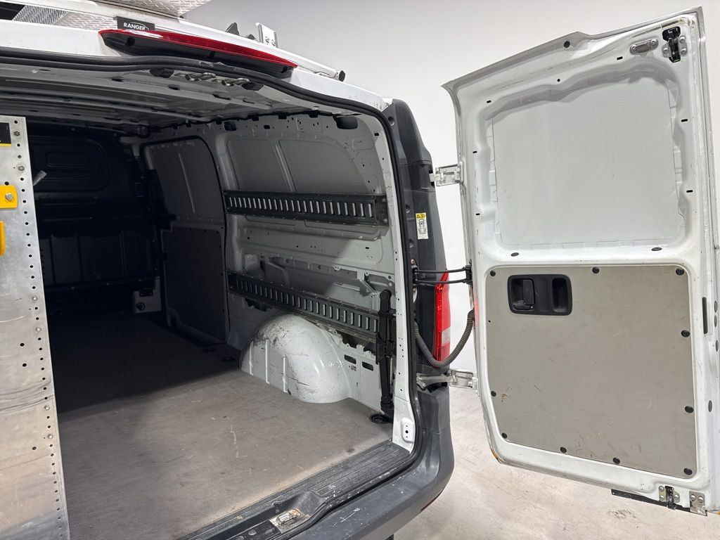 2019 Mercedes-Benz Metris Cargo Van Metris Cargo Van Standard Roof 135" Wheelbase - 23035487 - 29