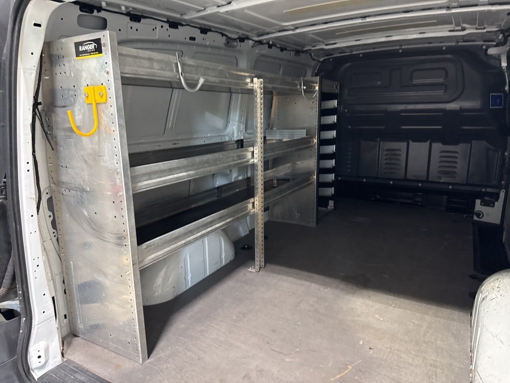 2019 Mercedes-Benz Metris Cargo Van Metris Cargo Van Standard Roof 135" Wheelbase - 23035487 - 31