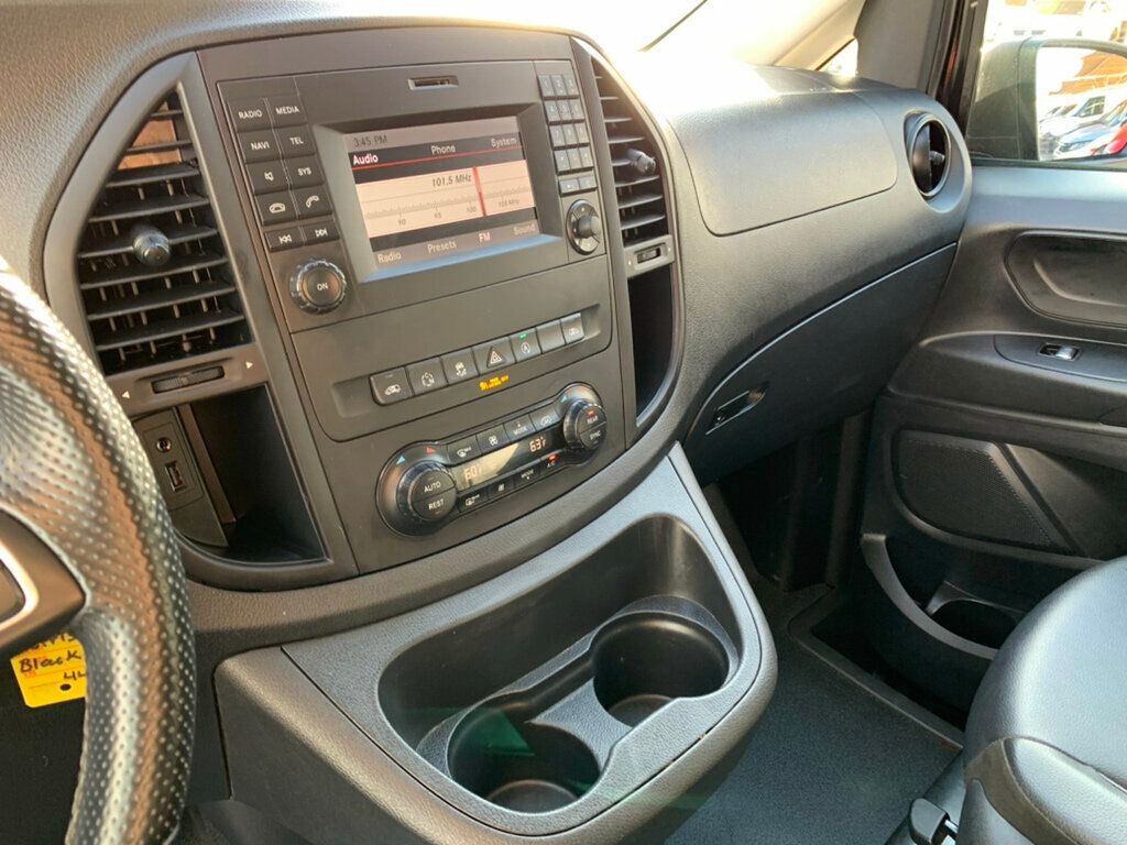 2019 Mercedes-Benz Metris Passenger Van Metris Passenger Van Standard Roof 126" Wheelbase - 22979829 - 24