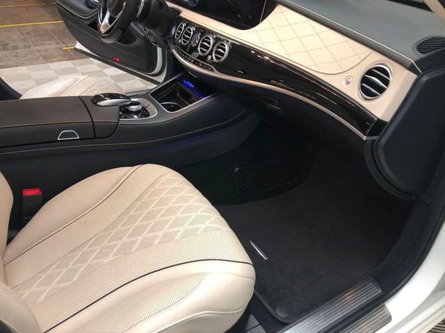 2019 Mercedes-Benz S560 4Matic One Owner!  Only 9,376 miles!! - 22042858 - 19