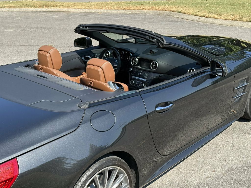 2019 Mercedes-Benz SL Driver Assist Pkg/Heated&Cooled Massaging Seats/Magic Sky Roof - 23081771 - 11