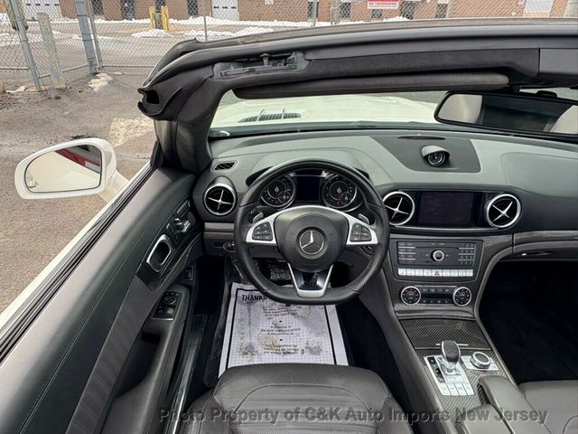 2019 Mercedes-Benz SL SL 550,AMG,Carbon Fiber,Magic Sky Roof,Harmon/Kardon,NEW TIRES - 22993093 - 31