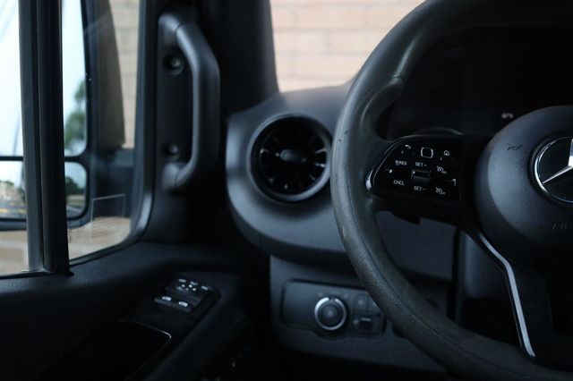 2019 Mercedes-Benz Sprinter 2500 - 23073637 - 23