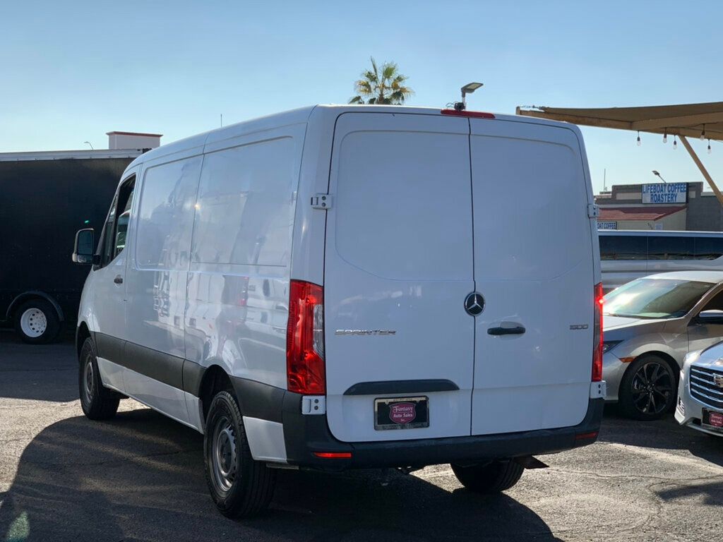 2019 Mercedes-Benz Sprinter Cargo Van 1500 Standard Roof 144" RWD - 22954178 - 21