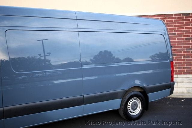 2019 Mercedes-Benz Sprinter Cargo Van 2500 High Roof 170" RWD - 22886679 - 4