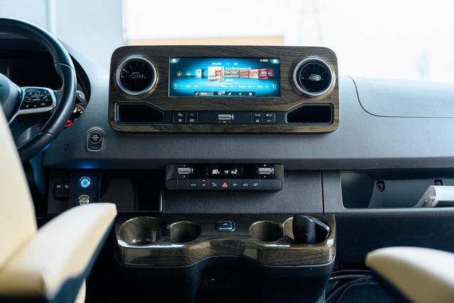 2019 Mercedes-Benz Sprinter Cargo Van 3500XD High Roof 170" Extended 4WD - 22319953 - 36