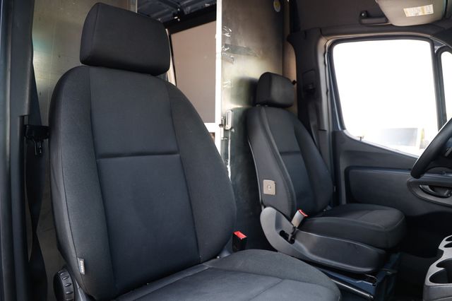 2019 Mercedes-Benz Sprinter Crew Van 2500 High Roof I4 144" RWD - 23003528 - 17