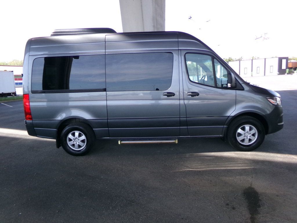 2019 Mercedes-Benz Sprinter Passenger Van 2500 High Roof V6 144" RWD - 23007041 - 4