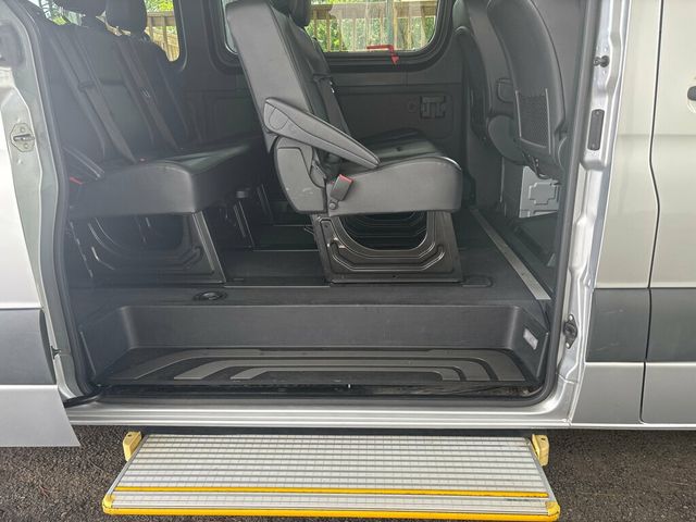 2019 Mercedes-Benz Sprinter Passenger Van 2500 High Roof V6 170" RWD - 22868038 - 14