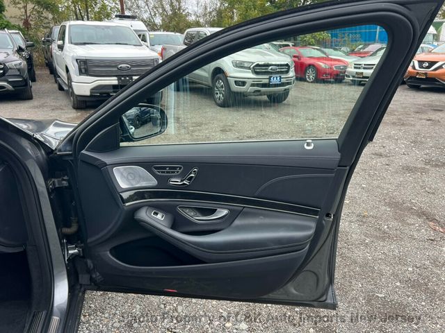 2019 Mercedes-Benz S-Class S 560 4MATIC,PREMIUM PACKAGE,PANORAMA ROOF,LANE TRACKING - 22930697 - 37