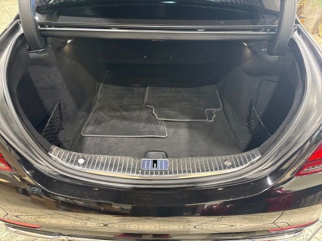 2019 Mercedes-Benz S-Class S 560 4MATIC Sedan - 22945843 - 32