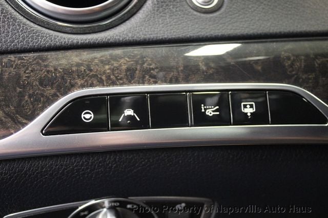 2019 Mercedes-Benz S-Class S 560 4MATIC Sedan - 22918659 - 16
