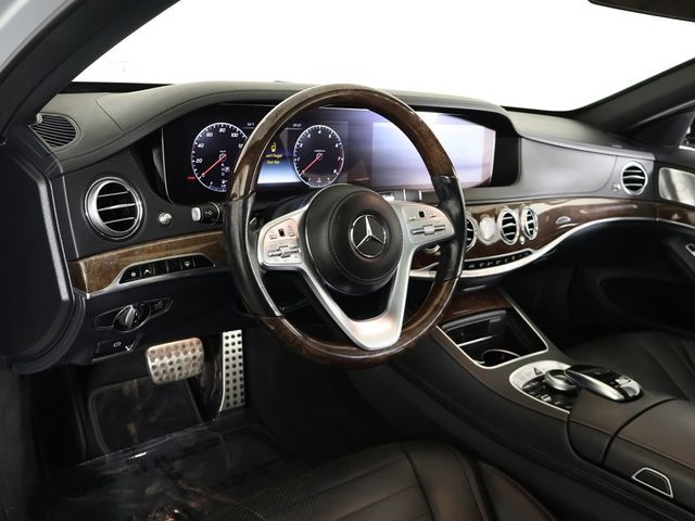 2019 Mercedes-Benz S-Class S 560 4MATIC Sedan - 22999267 - 32