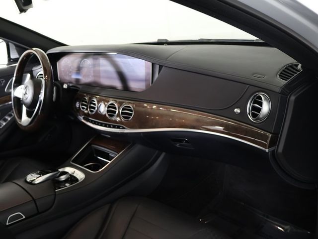 2019 Mercedes-Benz S-Class S 560 4MATIC Sedan - 22999267 - 33