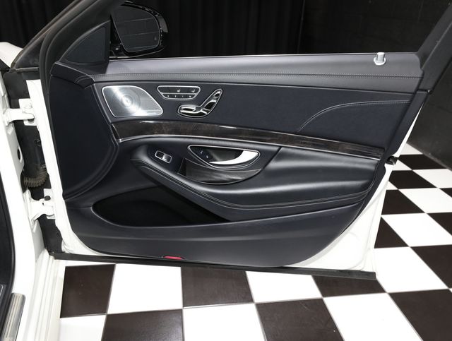 2019 Mercedes-Benz S-Class S 560 4MATIC Sedan - 23025266 - 33