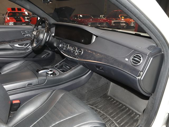 2019 Mercedes-Benz S-Class S 560 4MATIC Sedan - 23025266 - 34