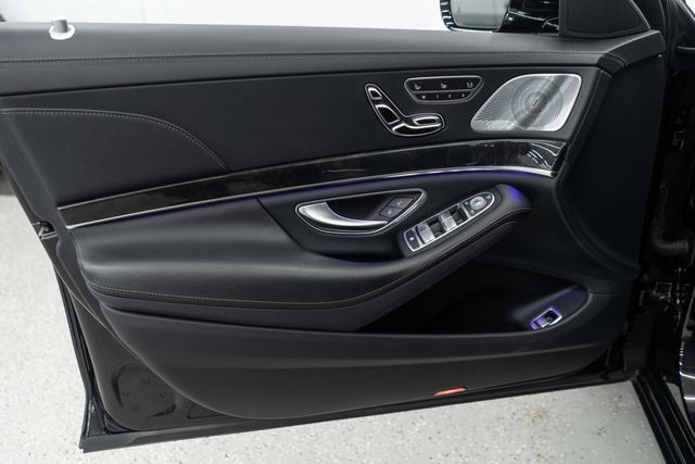 2019 Mercedes-Benz S-Class S 560 4MATIC Sedan - 22950673 - 16
