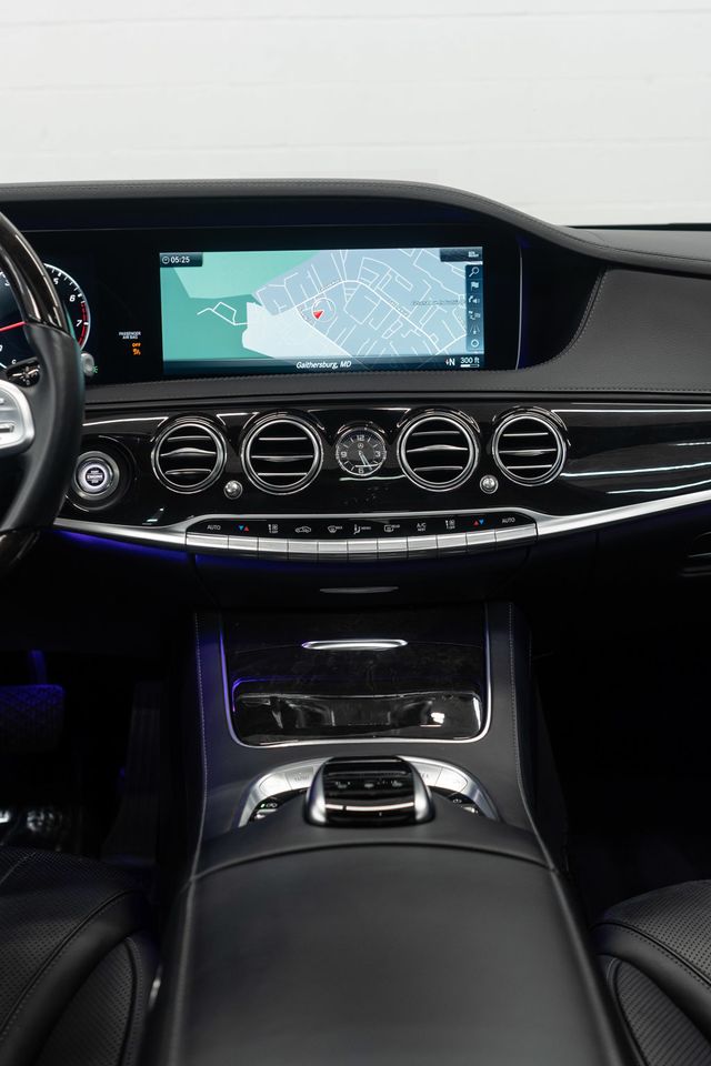 2019 Mercedes-Benz S-Class S 560 4MATIC Sedan - 22950673 - 21