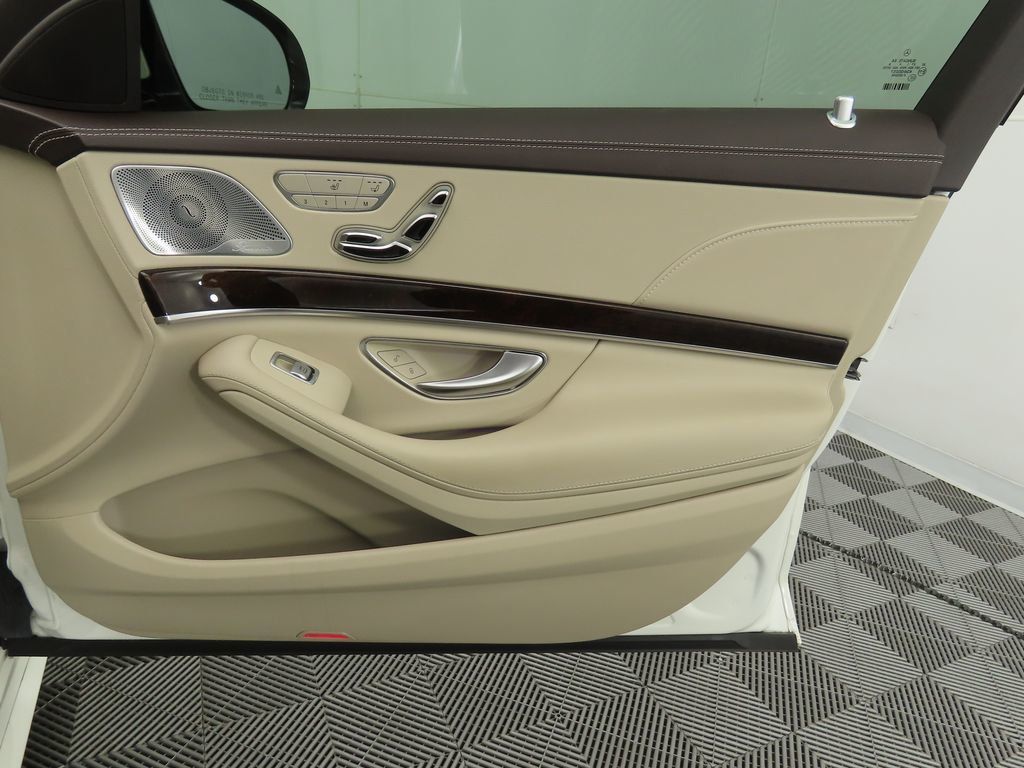 2019 Mercedes Benz S 450 560 photo 25