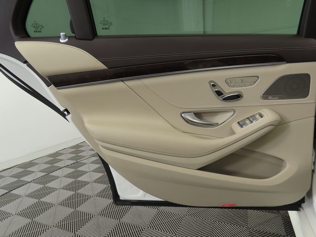 2019 Mercedes Benz S 450 560 photo 26
