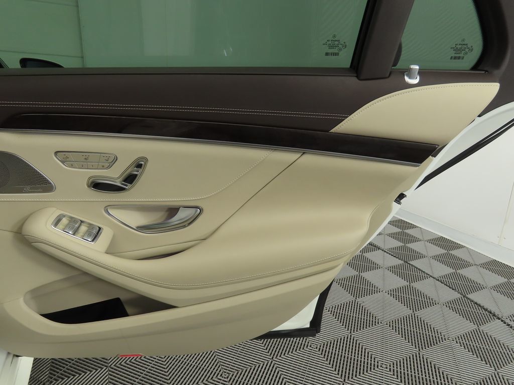 2019 Mercedes Benz S 450 560 photo 27
