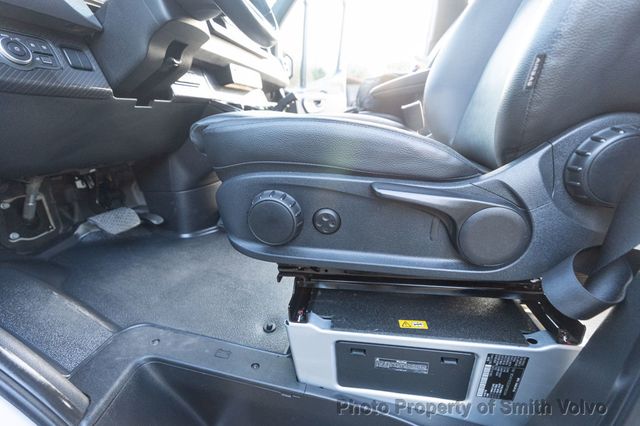 2019 Mercedes-Benz Winnebago Revel 4×4  - 23063318 - 21