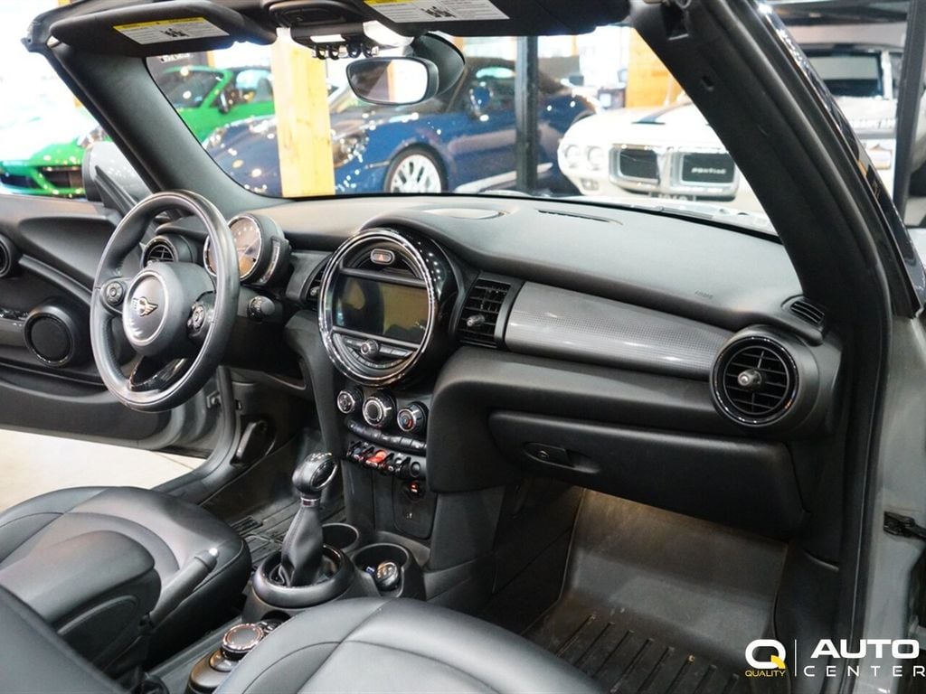 2019 MINI Cooper Convertible   - 22727955 - 20