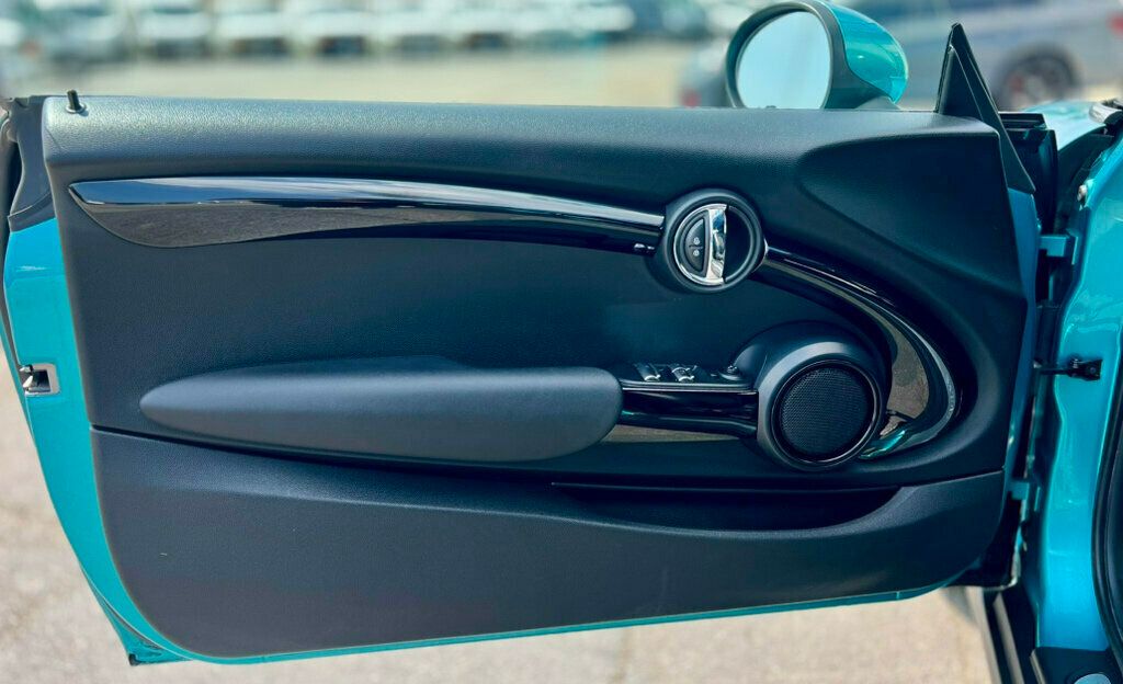 2019 Mini Cooper Convertible Signature photo 10