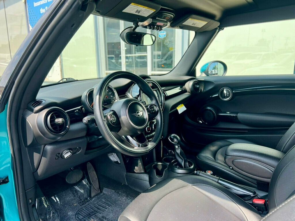 2019 Mini Cooper Convertible Signature photo 11