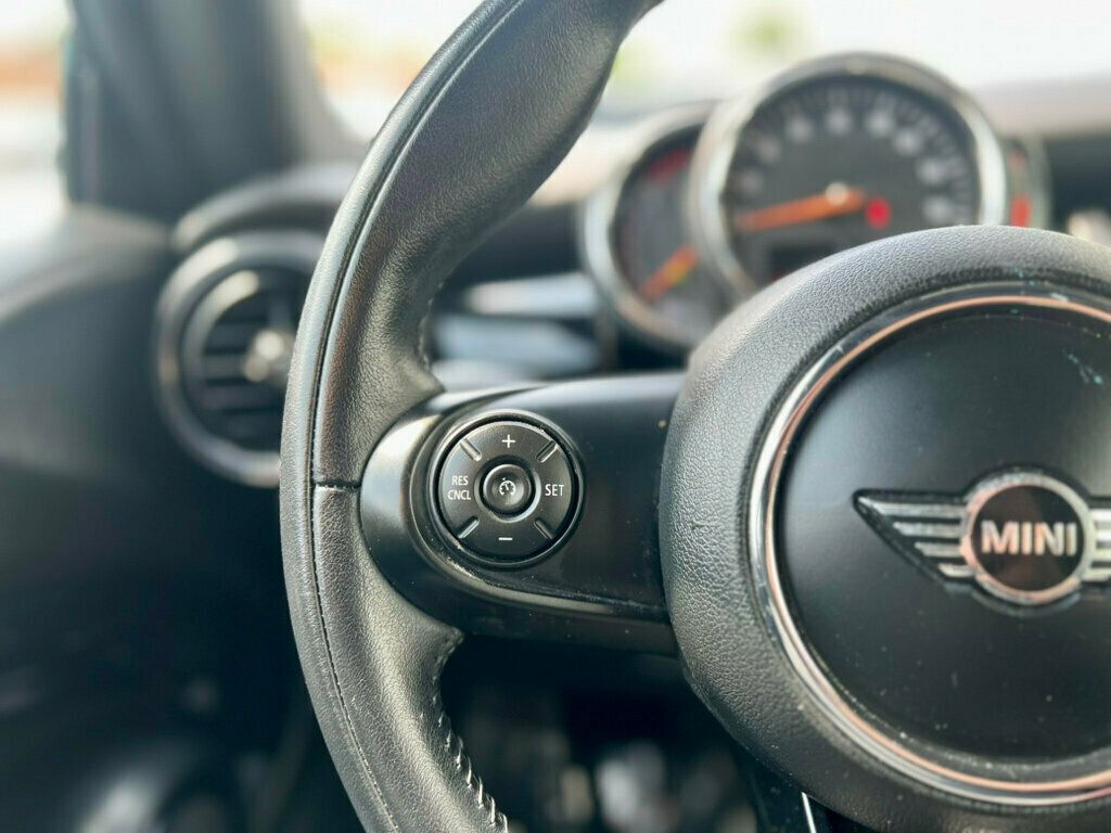 2019 Mini Cooper Convertible Signature photo 14