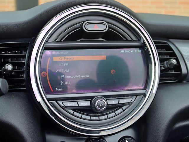 2019 MINI Cooper Convertible Cooper Convertible With Navigation Plus - 23073477 - 17