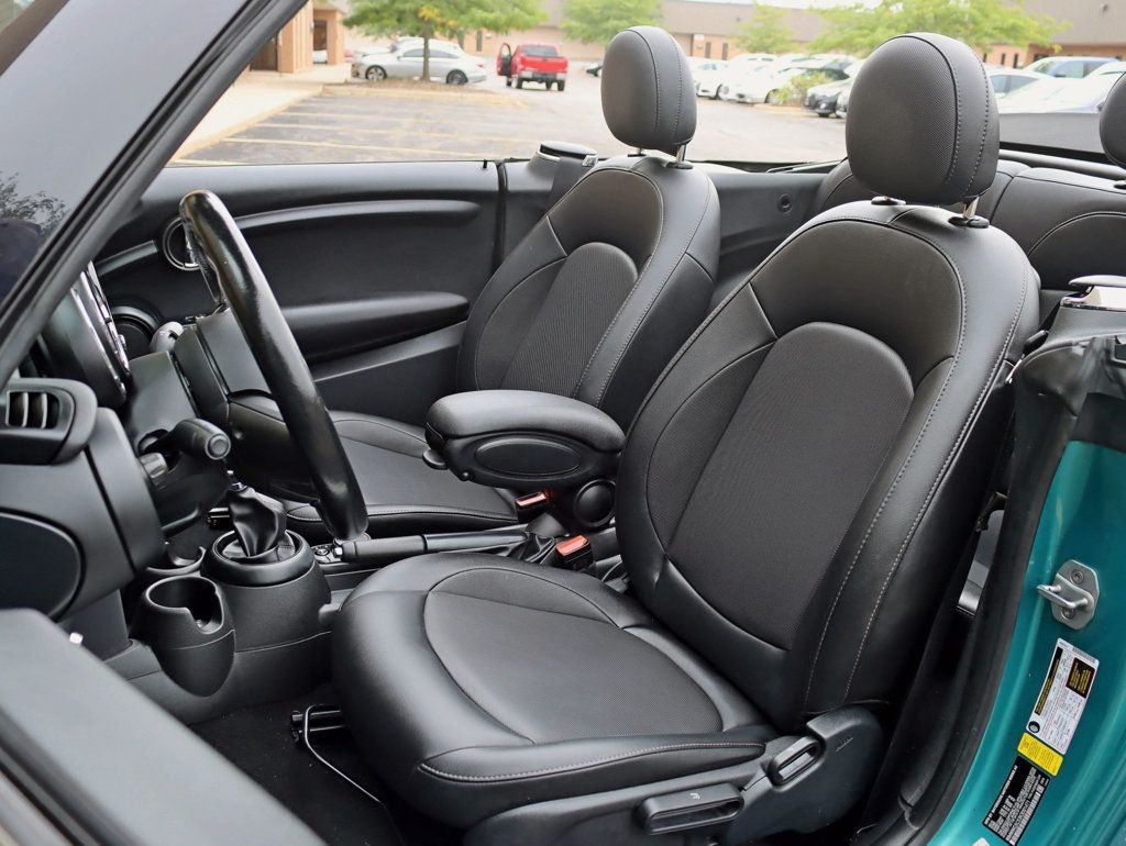 2019 MINI Cooper Convertible Cooper Convertible With Navigation Plus - 23073477 - 22
