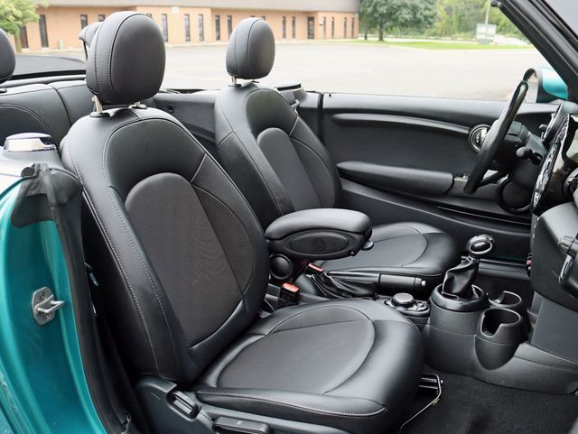 2019 MINI Cooper Convertible Cooper Convertible With Navigation Plus - 23073477 - 23