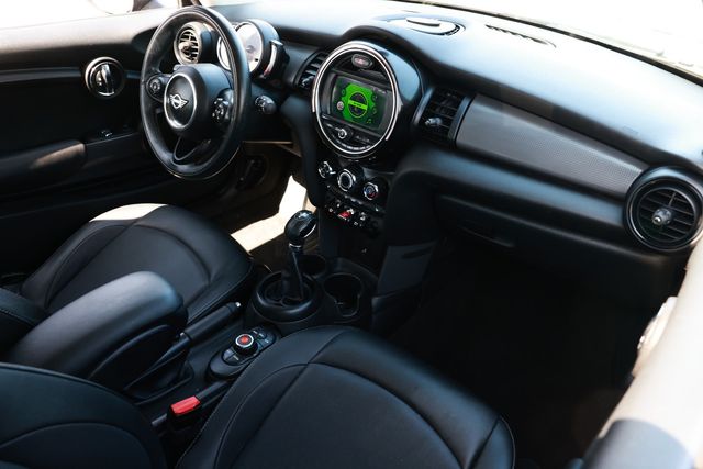 2019 MINI Cooper Hardtop 2 Door  - 22998705 - 20