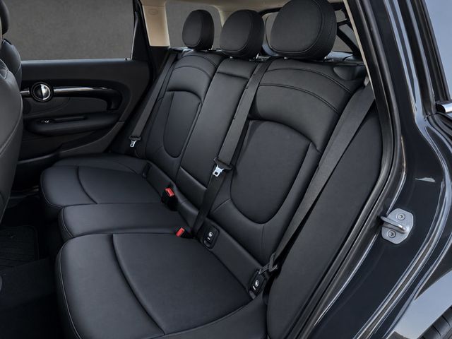 2019 MINI Cooper S Clubman 6-SPD MANUAL, AWD, SIGNATURE TRIM, SUNROOF, NAVI, HEATED SEATS - 23099220 - 10