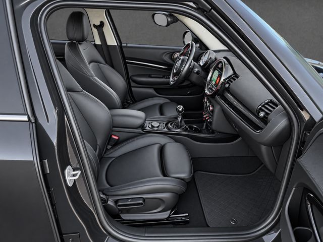 2019 MINI Cooper S Clubman 6-SPD MANUAL, AWD, SIGNATURE TRIM, SUNROOF, NAVI, HEATED SEATS - 23099220 - 8
