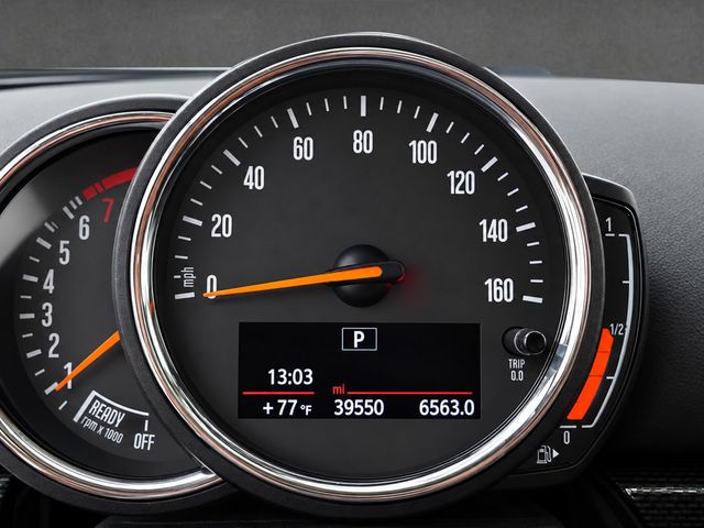 2019 MINI Cooper S Clubman AWD, SIGNATURE TRIM, PAN SUNROOF, NAVI, HEATED SEATS, LED LIGHTS - 23089472 - 8