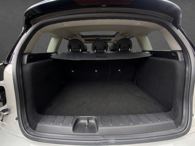 2019 MINI Cooper S Clubman CLEAN CARFAX, 6-SPD MANUAL, SIGNATURE TRIM, PANORAMIC SUNROOF - 23031496 - 12