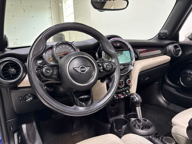2019 MINI Cooper S Convertible   - 23067097 - 11