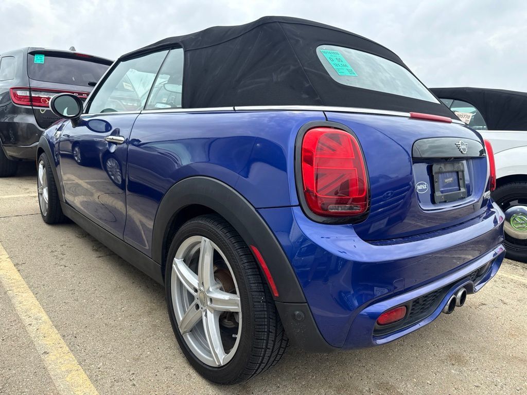 2019 MINI Cooper S Convertible   - 23067097 - 1