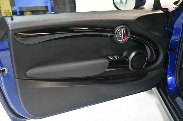 2019 MINI Cooper S Convertible  - 22980079 - 30